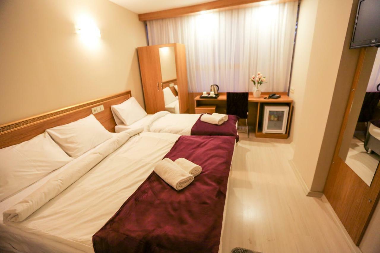 Hotel Grand Airport 3*
