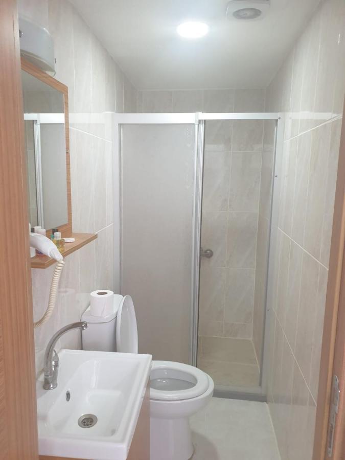 Grand Airport Hotel 3*